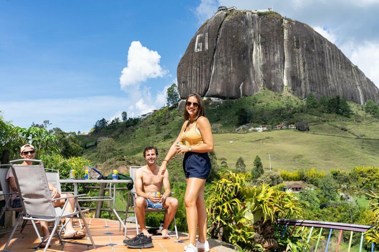 Casa Galeria Guatape Villa Buitenkant foto