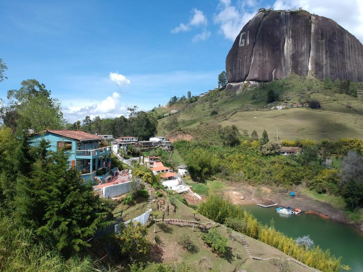 Casa Galeria Guatape Villa Buitenkant foto